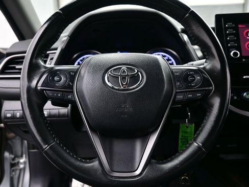 Used 2024 Toyota Camry SE FWD image 22