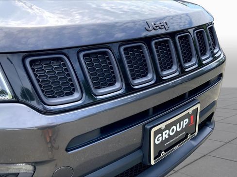 Used 2021 Jeep Compass Latitude AWD/4WD image 30