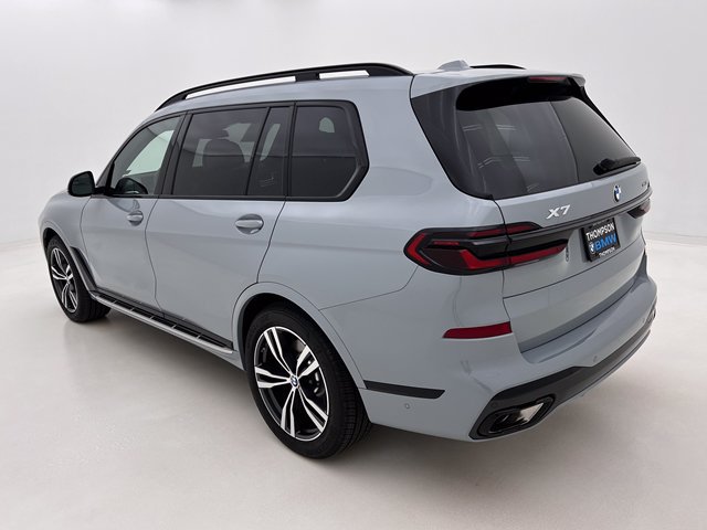 Certified 2027 BMW X7 xDrive40i w/ M Sport Package AWD/4WD image 9