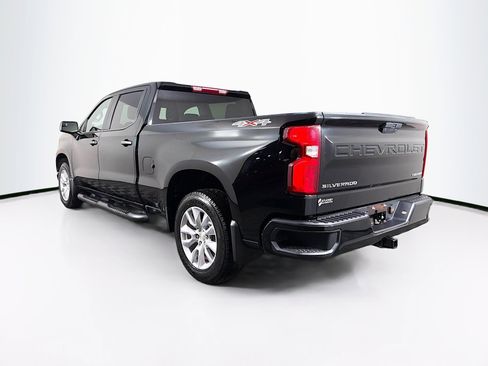 Used 2020 Chevrolet Silverado 1500 Custom w/ Custom Value Package image 6