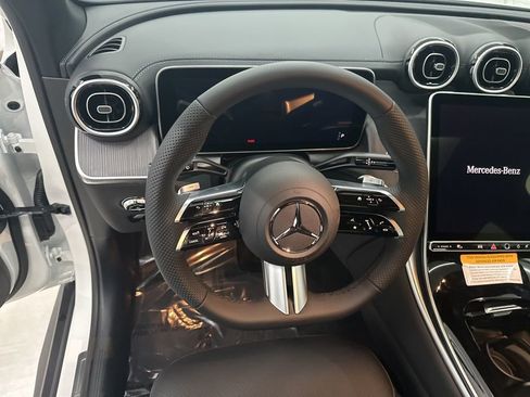 New 2026 Mercedes-Benz GLC 300 image 10