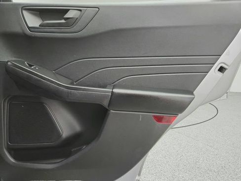 Used 2022 Ford Escape SE FWD image 30