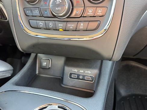 Used 2019 Dodge Durango GT image 21