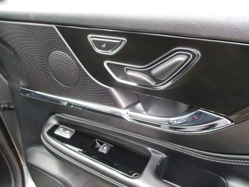 Used 2023 Lincoln Corsair AWD w/ Equipment Group 101A image 48