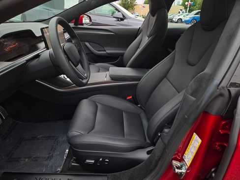Used 2025 Tesla Model S AWD/4WD image 17