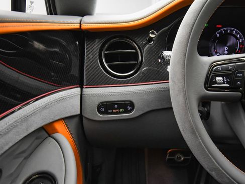 Used 2025 Bentley Continental GT Speed image 35