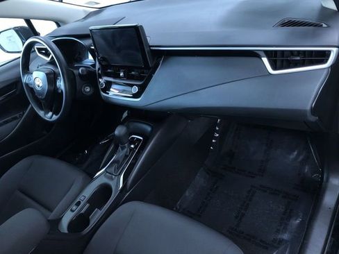 Certified 2025 Toyota Corolla LE image 23