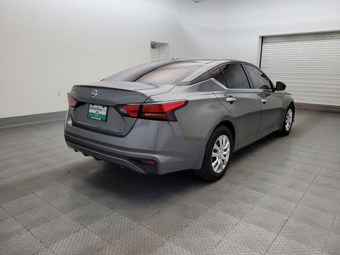 Used 2020 Nissan Altima 2.5 S FWD image 9