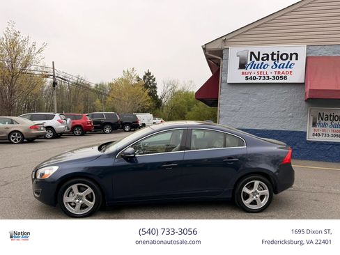 Used 2013 Volvo S60 T5 AWD/4WD image 2