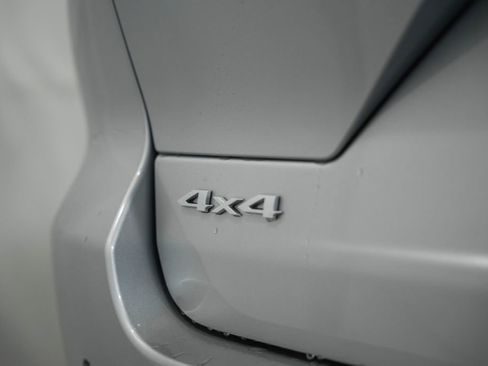 New 2026 Jeep Grand Cherokee Laredo X image 7