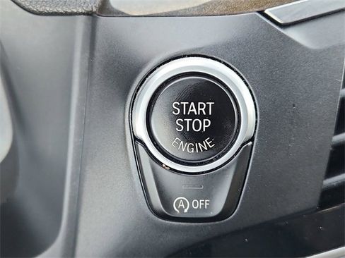 Used 2019 BMW X3 sDrive30i w/ Driving Assistance Package image 16