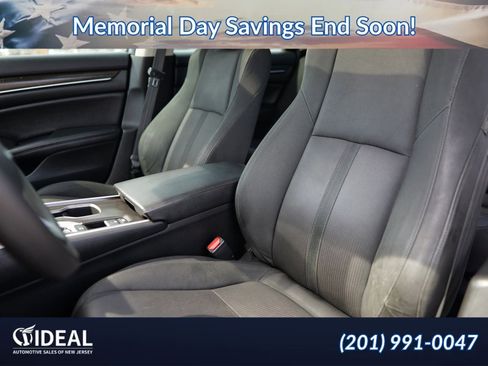 Used 2019 Honda Accord EX image 18
