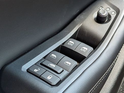New 2026 Jeep Grand Cherokee Laredo RWD image 22