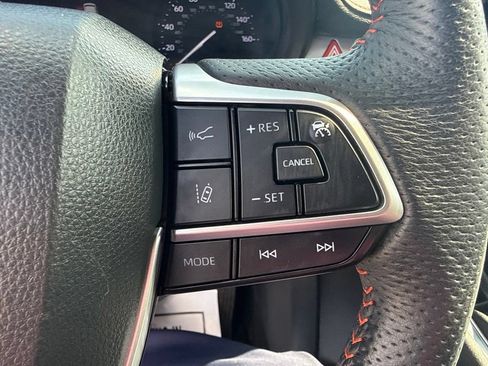 Used 2023 Toyota Sienna XSE w/ XSE Plus Package AWD/4WD image 24