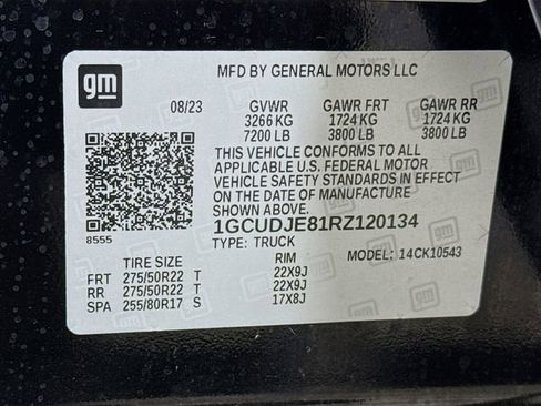 Used 2024 Chevrolet Silverado 1500 High Country w/ High Country Premium Package image 32