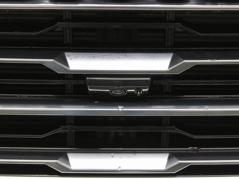 Used 2025 GMC Sierra 2500 AT4 image 54