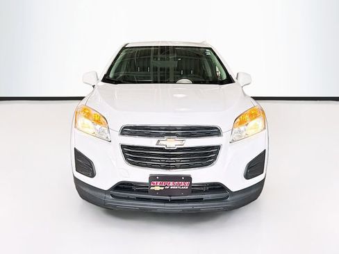 Used 2016 Chevrolet Trax LS AWD/4WD image 4