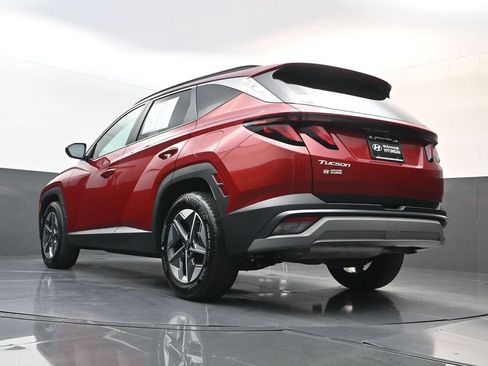 Used 2025 Hyundai Tucson SEL FWD image 24
