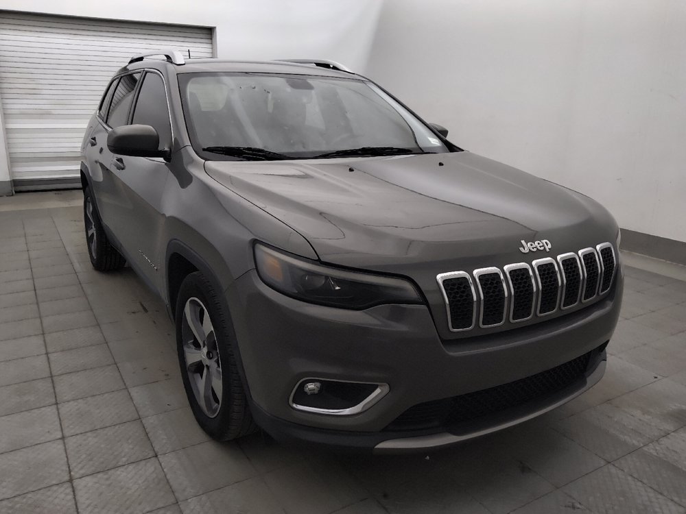 Used 2019 Jeep Cherokee Limited FWD image 13
