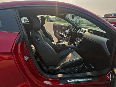 Used 2015 Ford Mustang Premium RWD image 12