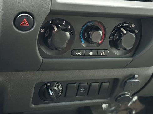 Used 2007 Nissan Xterra S w/ Protection Pkg image 20