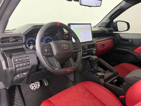 Used 2025 Toyota Tacoma TRD Pro image 4