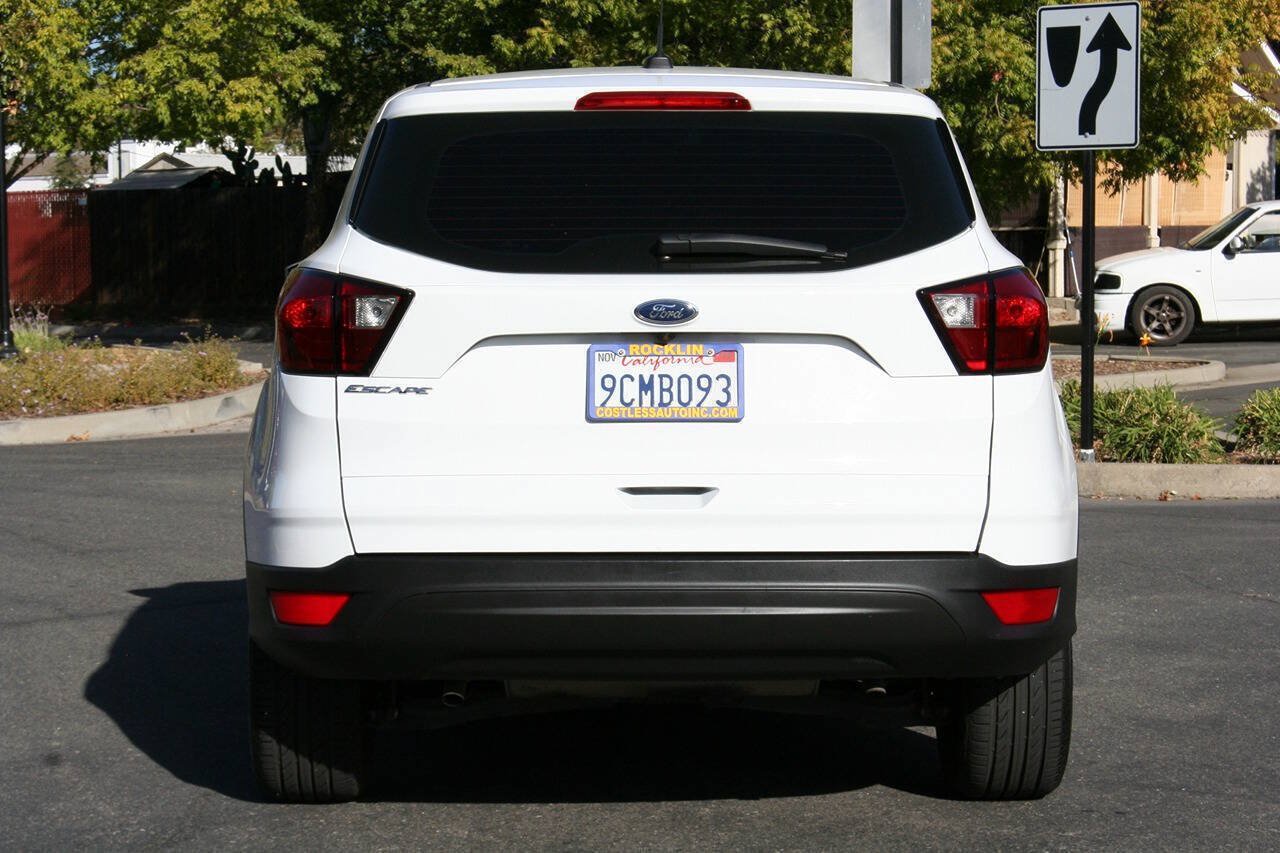 Used 2019 Ford Escape S FWD image 5