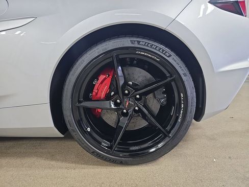 Used 2026 Chevrolet Corvette E-Ray AWD/4WD image 35
