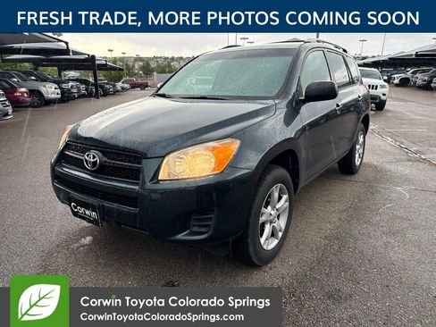 Used 2012 Toyota RAV4 FWD w/ Upgrade Value Pkg image 3