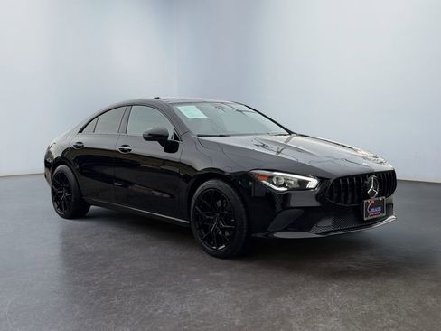Used 2021 Mercedes-Benz CLA 250 4MATIC image 3