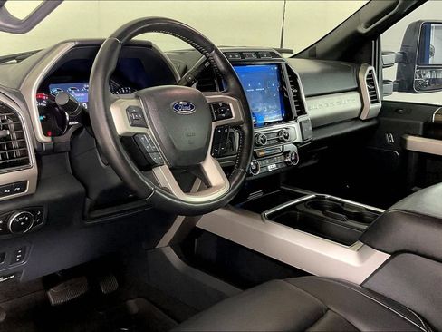 Used 2022 Ford F250 Lariat w/ Tremor Off-Road Package AWD/4WD image 15