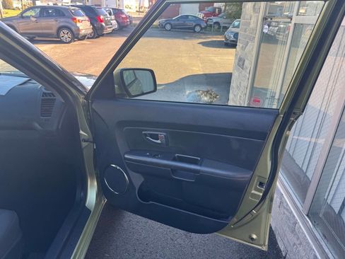 Used 2011 Kia Soul + w/ Audio Pkg image 25