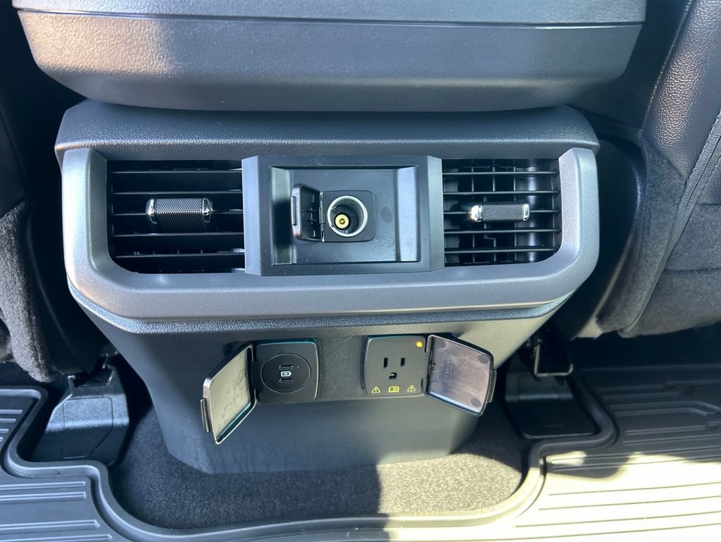 Used 2025 Ford F150 Lariat w/ Bed Utility Package AWD/4WD image 42