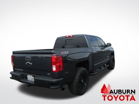 Used 2017 Chevrolet Silverado 1500 LTZ Z71 w/ LTZ Plus Package image 6