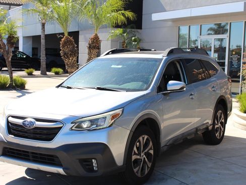 Used 2020 Subaru Outback Limited w/ Popular Package #2 image 5