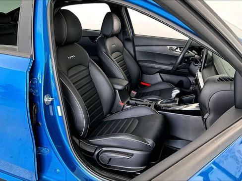 Used 2023 Kia Forte GT-Line w/ GT-Line Premium Package FWD image 8