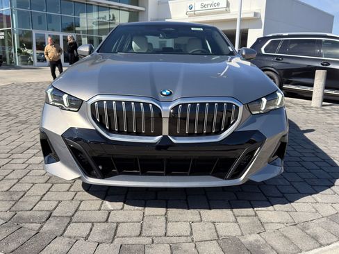 New 2026 BMW 530i w/ M Sport Package RWD image 6