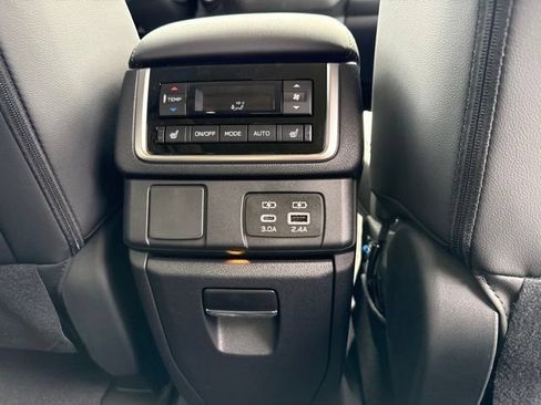 New 2026 Subaru Ascent Limited AWD/4WD image 14