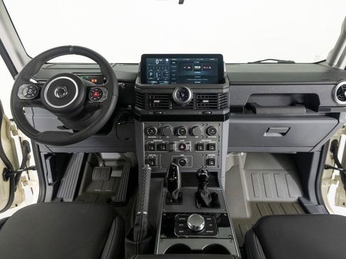 Used 2025 INEOS Grenadier AWD/4WD image 34