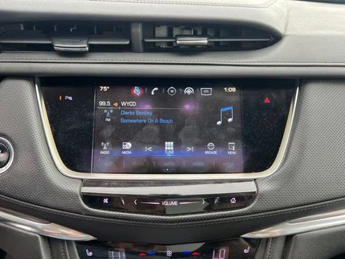 Used 2017 Cadillac XT5 Luxury w/ LPO, Wheel Lock Package AWD/4WD image 28