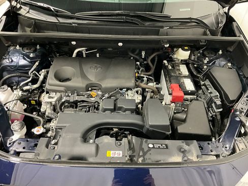 Used 2024 Toyota RAV4 XLE image 9