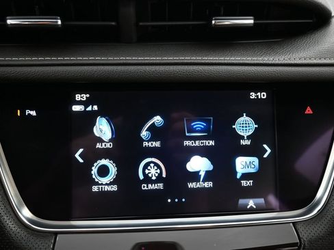 Used 2018 Cadillac XT5 Premium Luxury AWD/4WD image 14