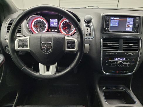 Used 2018 Dodge Grand Caravan GT FWD image 22