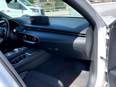 Used 2023 Genesis GV70 2.5T w/ Sport Prestige Package AWD/4WD image 23