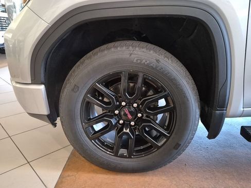 Used 2021 GMC Sierra 1500 Elevation AWD/4WD image 16