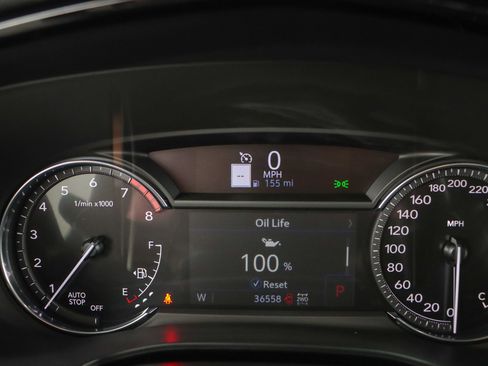 Used 2022 Cadillac XT5 Premium Luxury w/ LPO, Floor Liner Package image 15