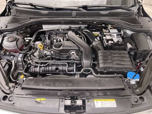 Used 2024 Volkswagen Jetta SE FWD image 24