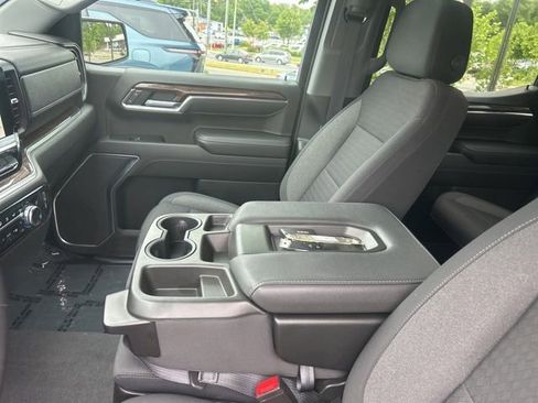 Used 2022 GMC Sierra 1500 Elevation AWD/4WD image 13