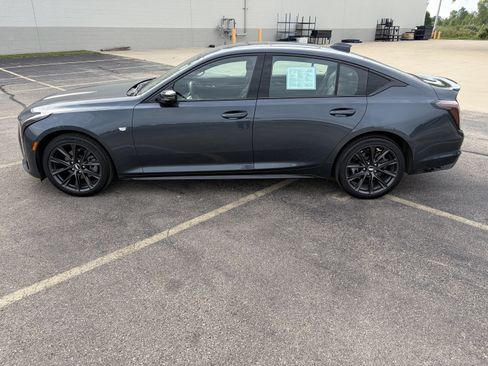 Used 2025 Cadillac CT5 Sport w/ Technology Package AWD/4WD image 3