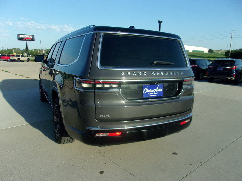 Used 2024 Jeep Grand Wagoneer L 4WD image 8